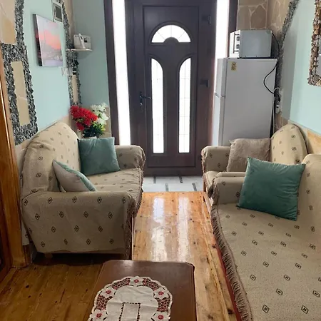 Дом отдыха Baci House *